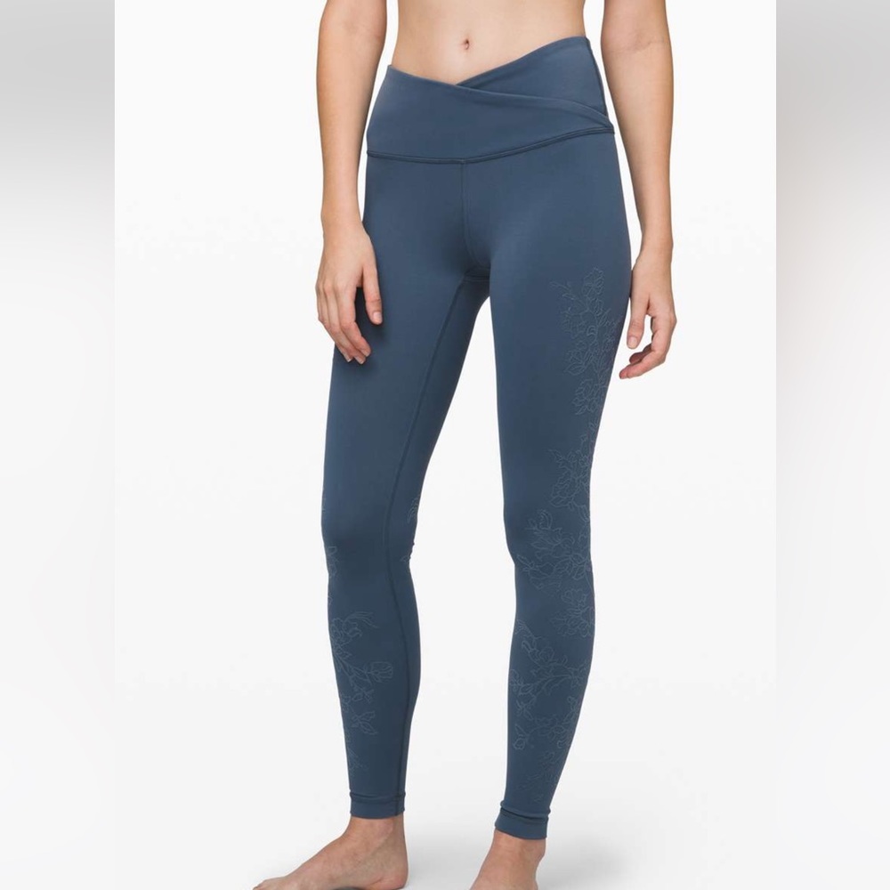 Lululemon Always On High-Rise Tight 28"*Flocked